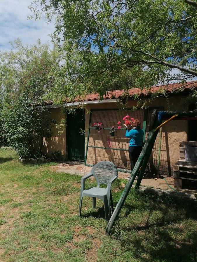 Hosteria Casa Flor Murias de Rechivaldo Esterno foto
